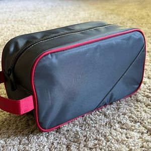 New bath and body works gray and red men’s toiletry bag